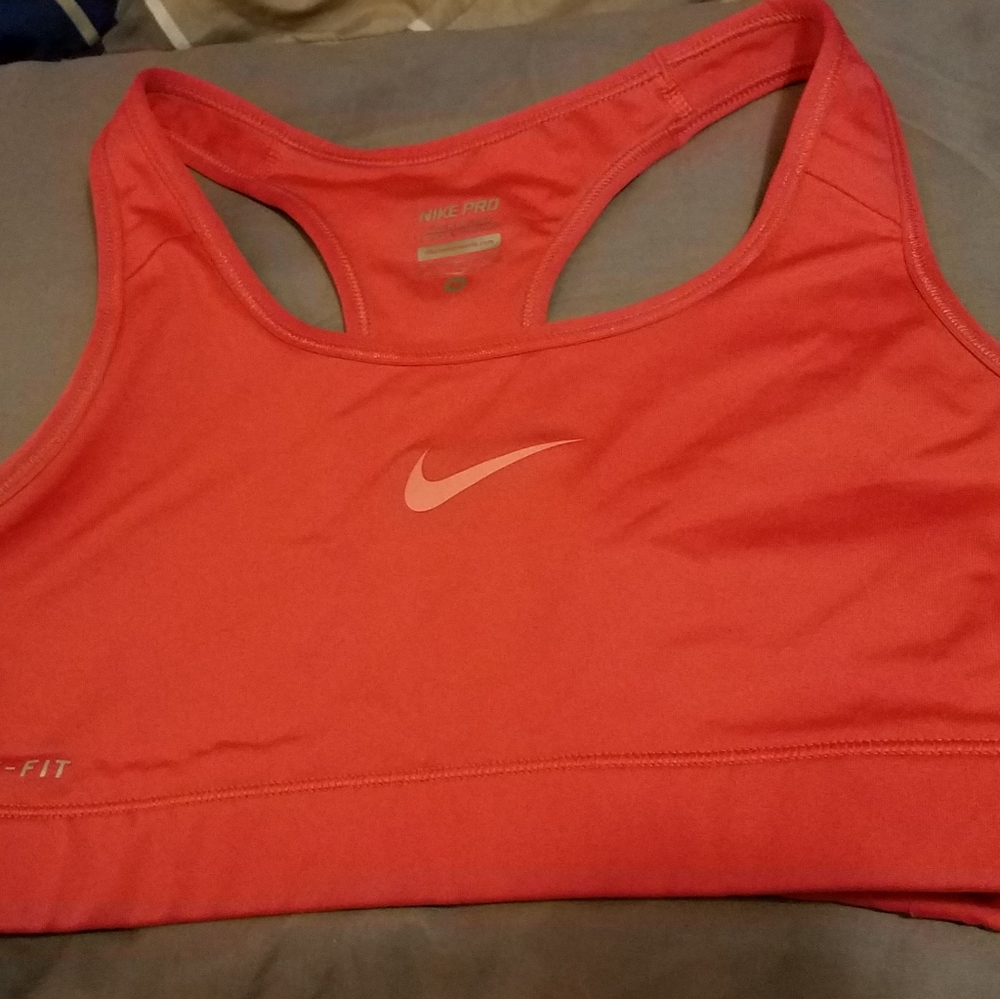 Nike Pro Dri-Fit sports bra